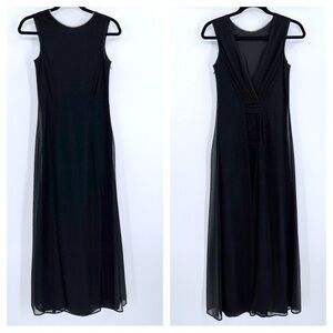 Scott McClintock Black Sleeveless Maxi Dress with V-Back